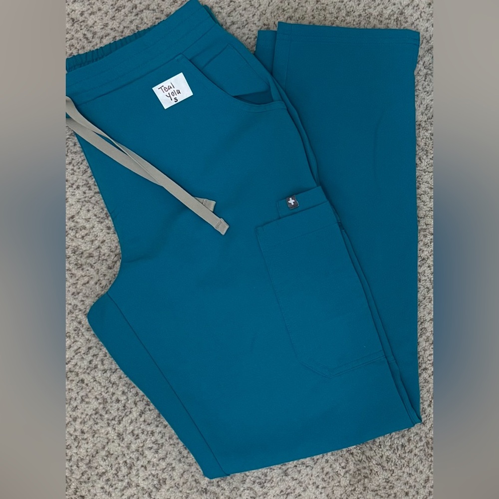 FIGS Scrubs Teal Blue color